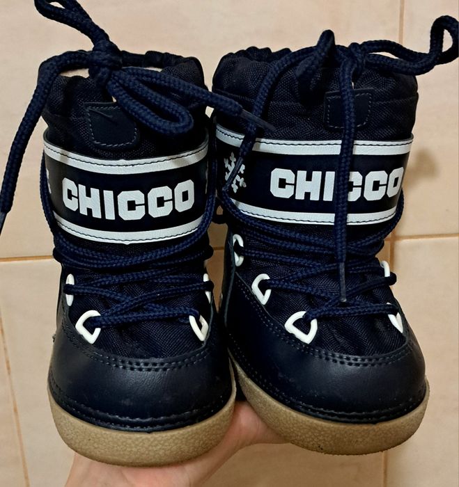 Снігоходи,сапоги Chicco.Стан відмінний!