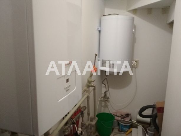 Будинок у Фонтанці на березі моря!