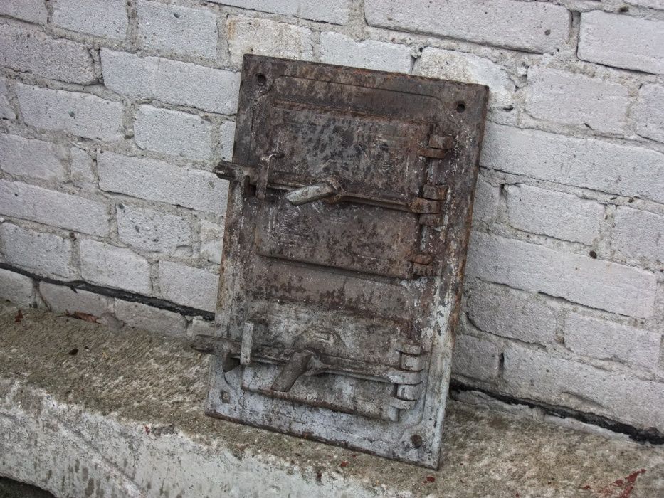 Drzwiczki do pieca wedzarni