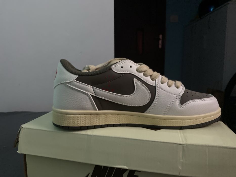 Buty nike travis scoot
