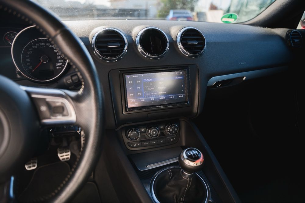Audi TT S-Line TFSI Selo Antigo