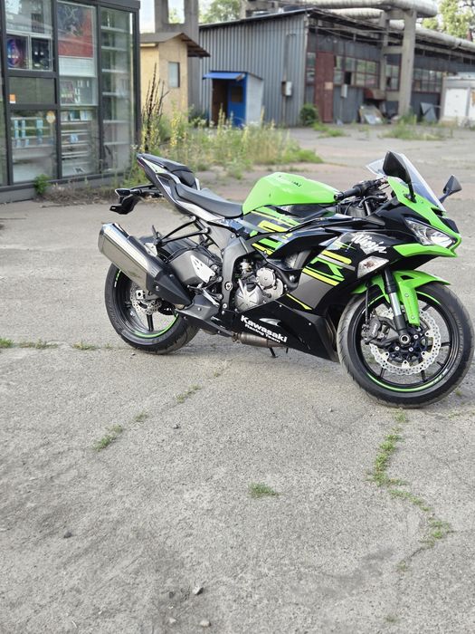 Мотоцикл KAWASAKI ZX-6R з Японії