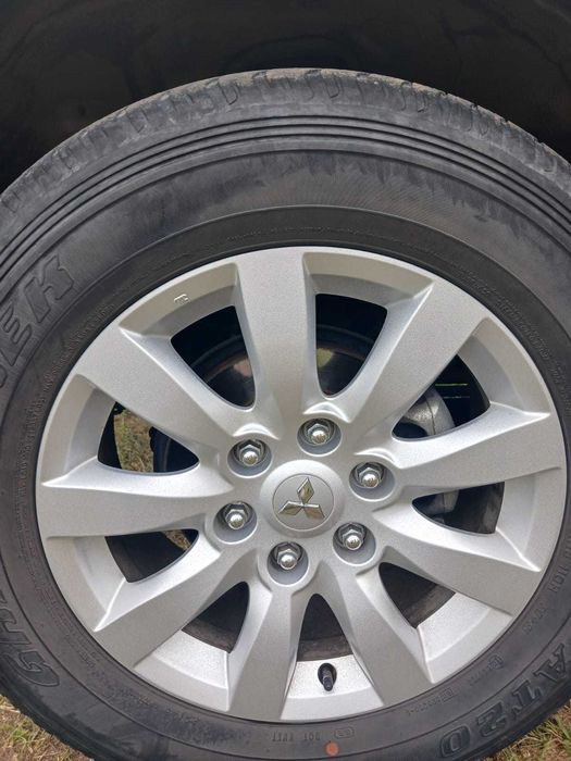 Mitsubishi Pajero Wagon IV