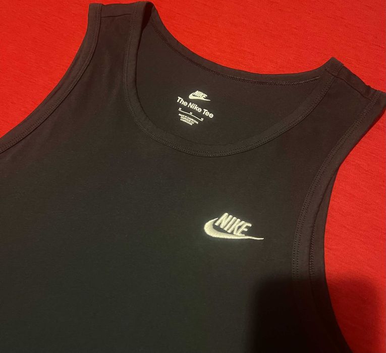 Оригінальна майка з бавовни від NIKE ідеальний стан р.М
