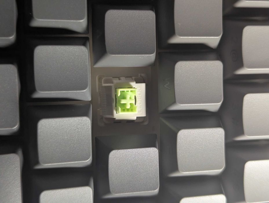 (можливість торгу) Нова Aula f75 max повний комплект