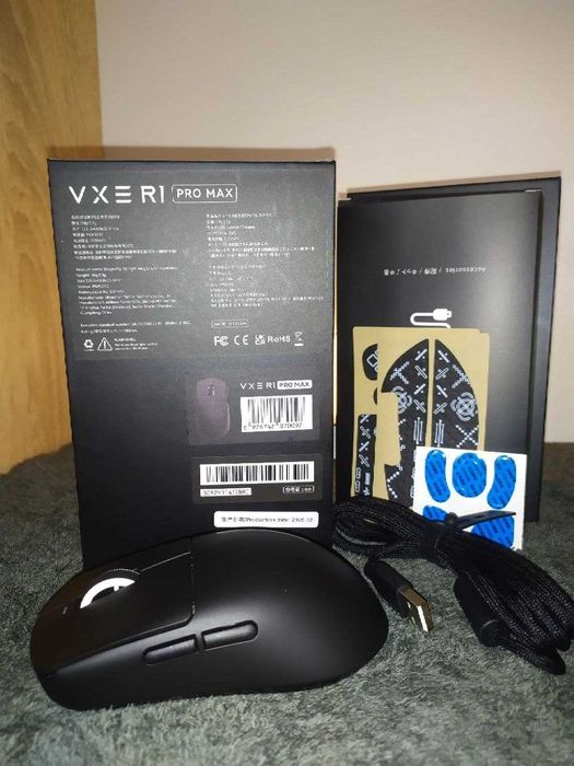 ігрова миша VXE R1 Pro Max Black (54g, PAW3395)