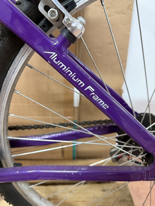 Bicicleta em aluminio GKX