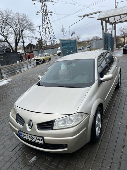 Продам авто Рено меган 2