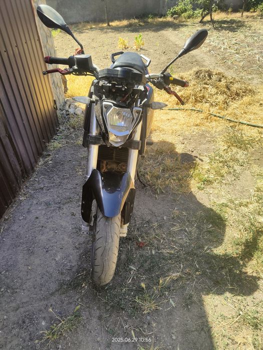 Продам Benelli tnt25