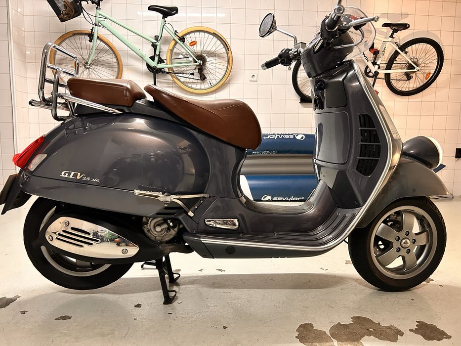 Vespa GTV 250 Faro Basso 2 Assentos - Novo Preço!