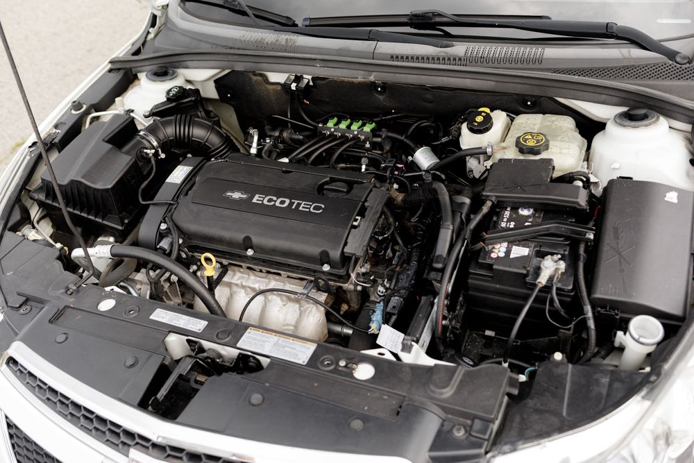 Chevrolet Cruze  2012