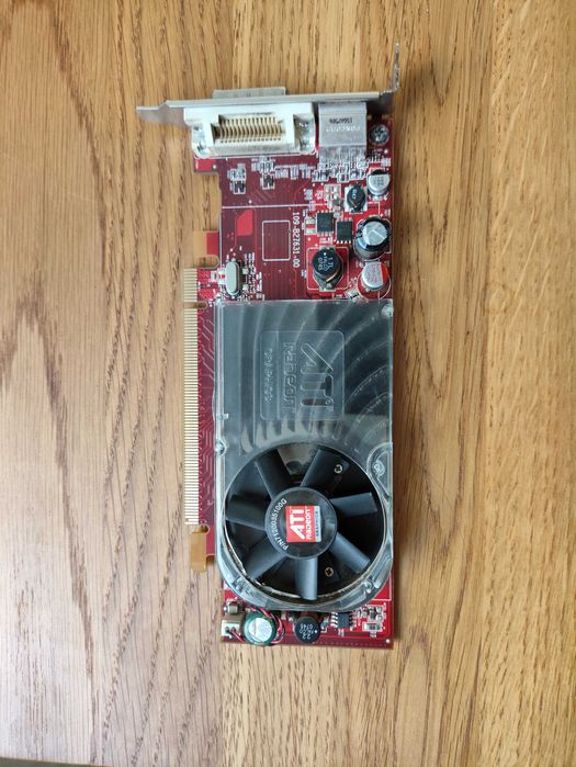 ATI Radeon HD 2400 XT 256 MB PCI-Express | sprawna | Low Profile