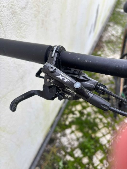 Bicicleta de Montanha Cube de Carbono 11 velocidades