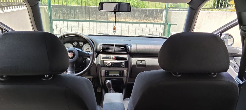 SEAT Leon — fotografia 7