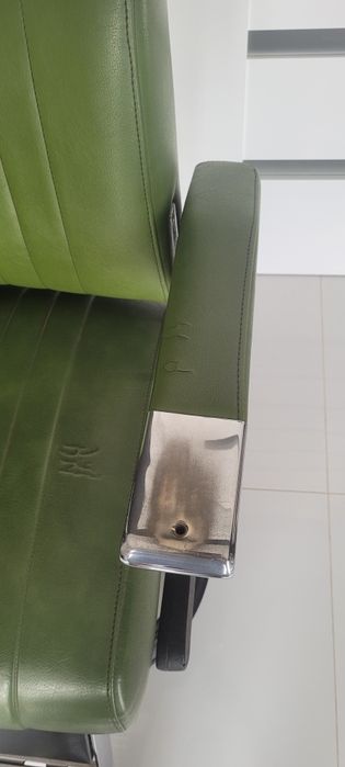 Stary fotel fryzjerski Greiner