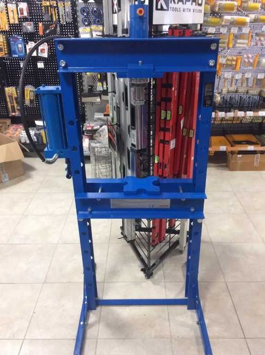 Прес гідравлічний 20т вертикальний ручний напольний King Tony