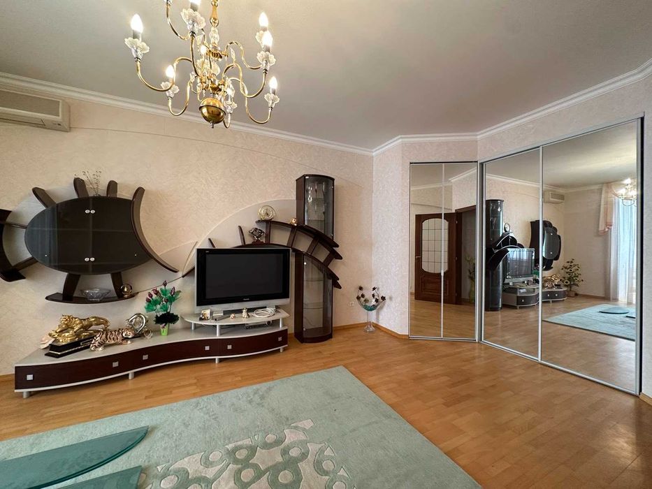 3-rooms apartment apartment by the address st. Kulikovo pole pl Oktyabrskoy revolyutsii pl (area 143 m²) - Atlanta.ua - photo 9