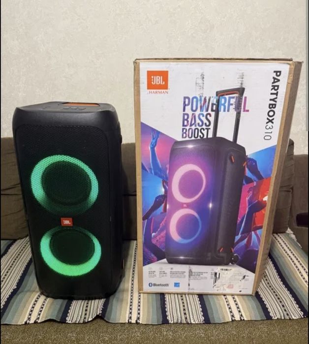 Акустична система JBL PartyBox 310 Black Б/У у ідеальному стані(JBLPAR