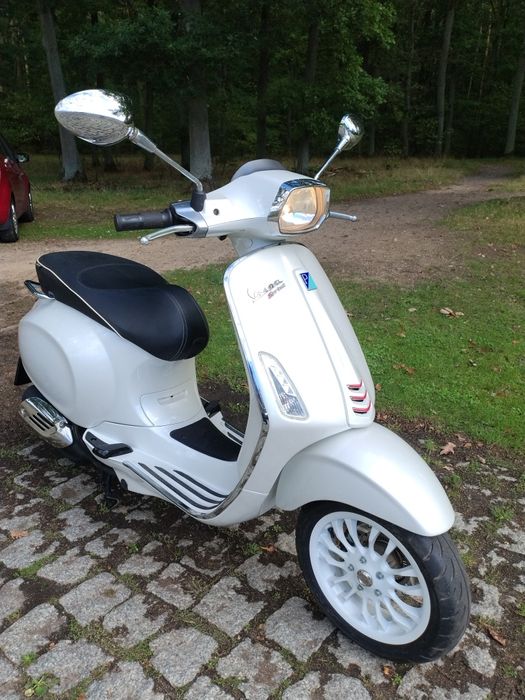 Vespa sprint 125 ABS  biała perła zarejestrowany opłacony