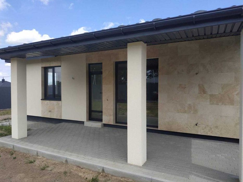 Буча! Одноповерховий будинок з частковим ремонтом і комунікаціями