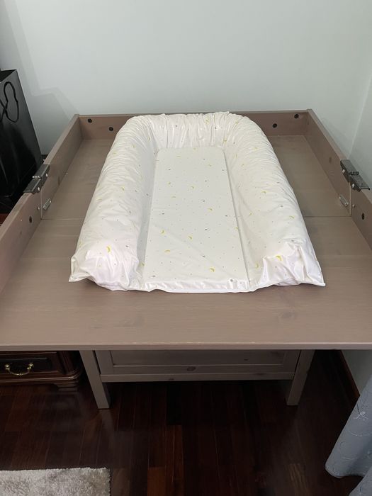 Cómoda/ Muda Fralda IKEA Sundvik