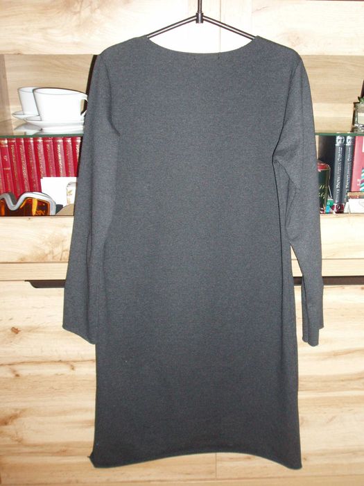 MAKADAMIA prosta dresowa sukienka r. 38