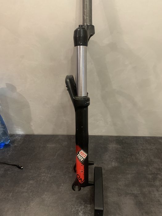 Вилка велосипедна ROCK SHOX REKON 26.