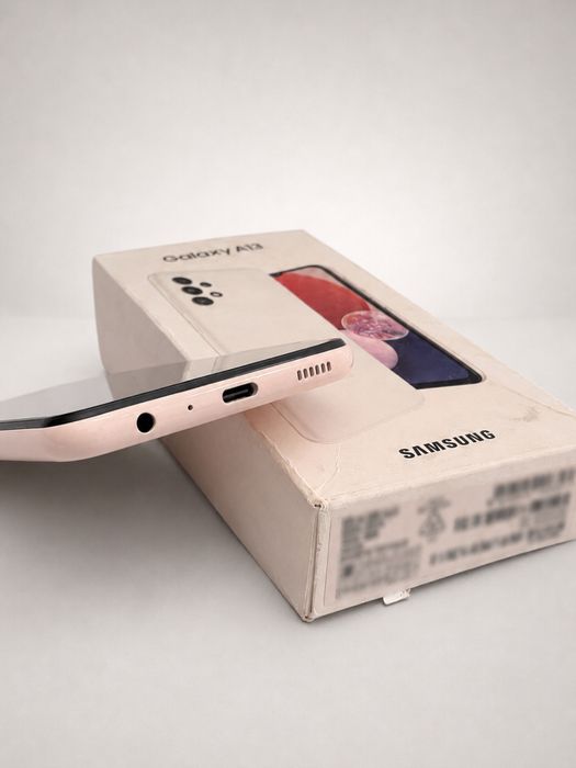 Новий Samsung Galaxy A13 3/32GB White Dual SIM — ідеальний стан