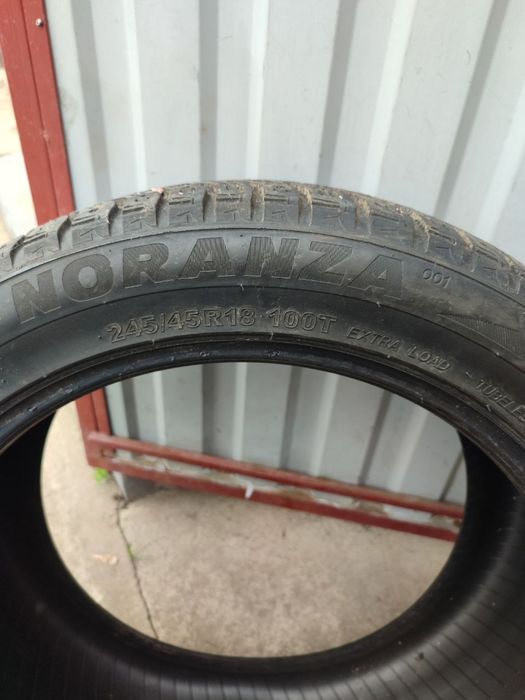 Продам шини 245/45/R18