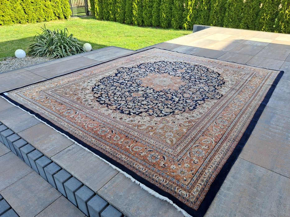Perski Tabriz 250 × 300 cm – ponadczasowa elegancja w najlepszym wydaniu