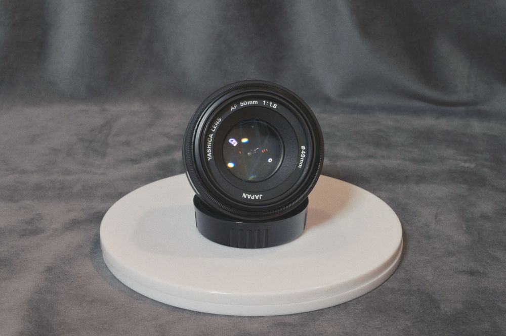 Vintage-Retro Obiektyw YASHICA AF 1.8/50mm