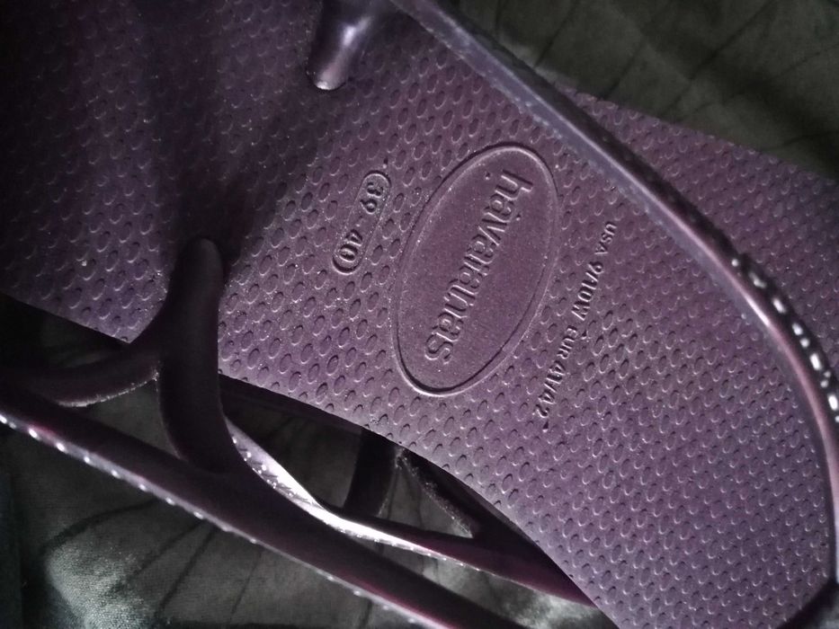 Vendo havaianas novas beringela