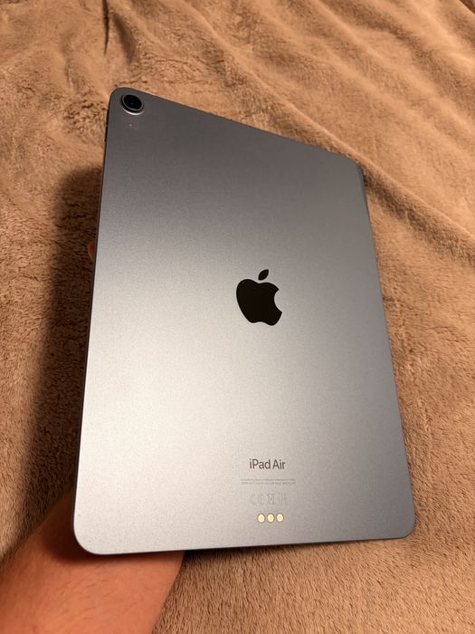 Apple ipad Air 5th wifi 64gb