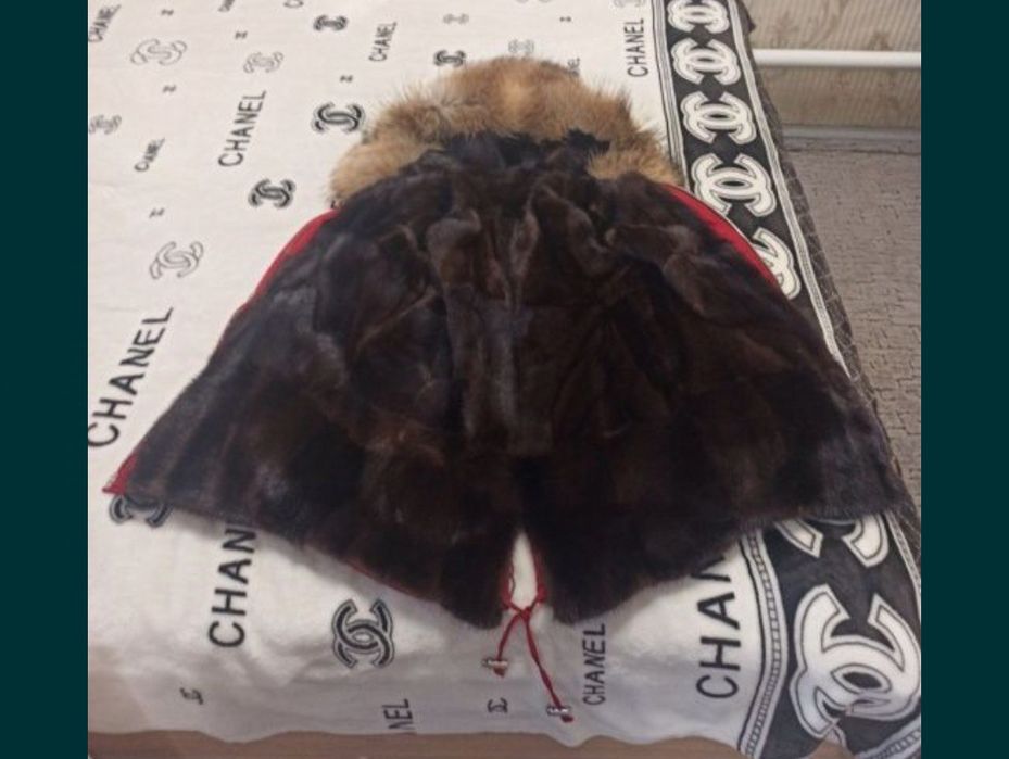 Детские парка с натуральным мехом, шапка норка