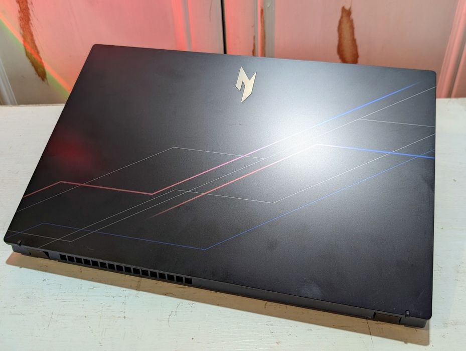 Acer Nitro v15 RTX 4050 i5-210H _16/512_ New!