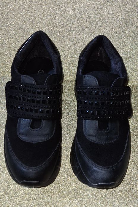 Женские ботинки на платформе