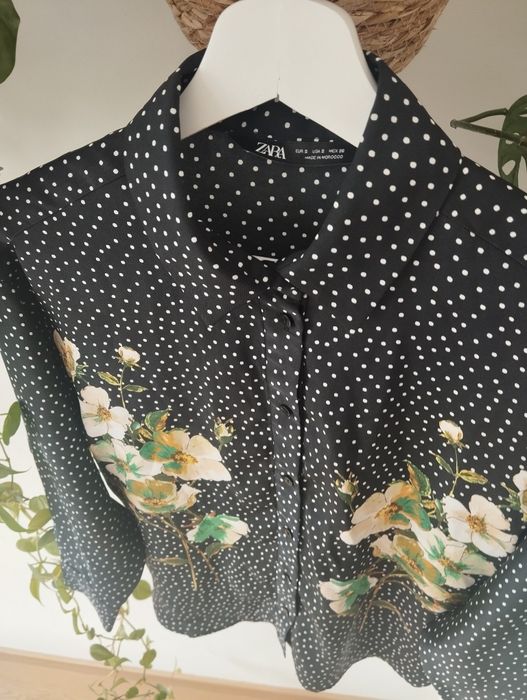 Koszula damska w kropki, w kwiaty, materiał jak jedwab, z połyskiem r.