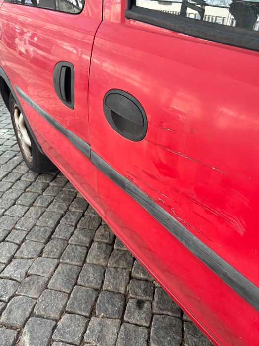 Carrinha Opel combo 2005