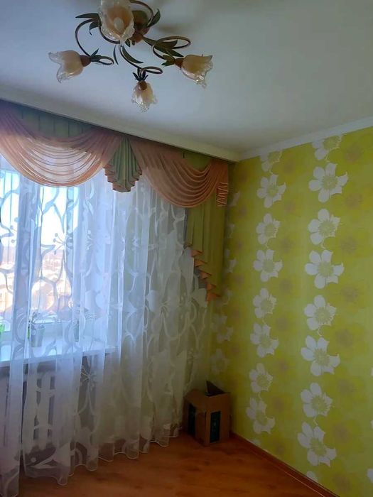 Продам 3-кімнатну квартиру