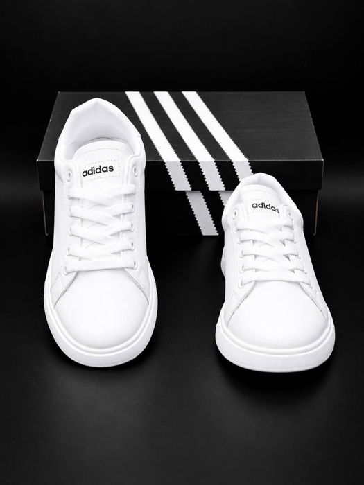 Кроссовки Adidas мужские класические красовки адидас Адидас кроссовки чисто белые Мягкие кросивки адидас