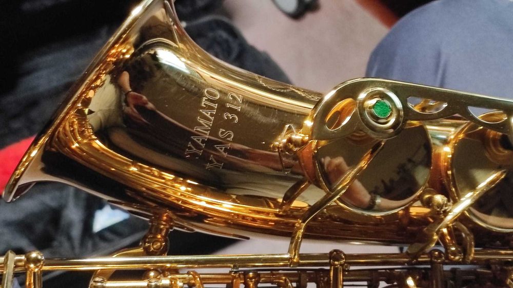 Saxofone Alto Yamato em Mi Bemol
