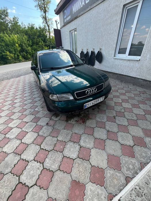 Продається ауді а4