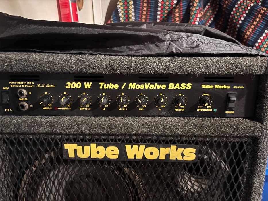 Amplificador Baixo TUBE WORKS 300 W