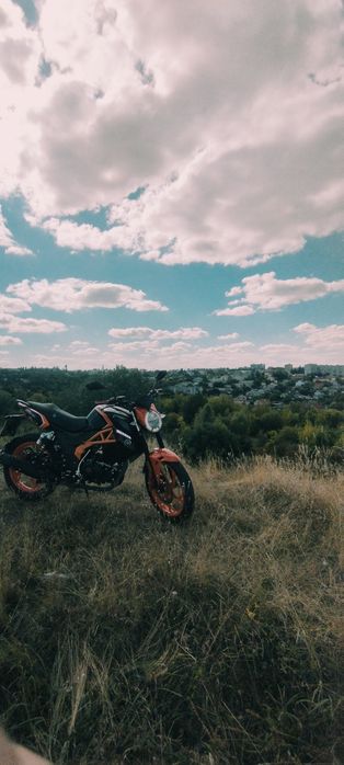 Mustang XTREET 250