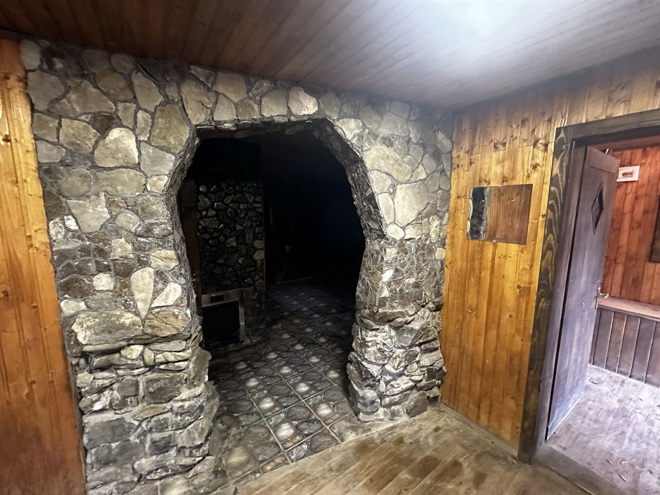 Продається та здається в оренду дача та земля біля річки!