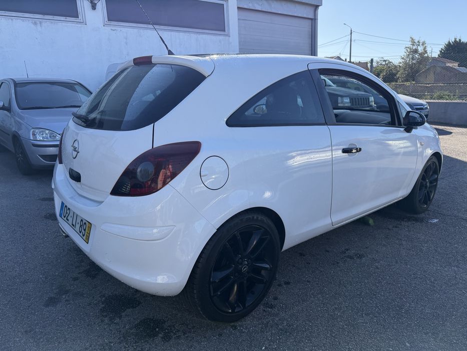 Opel Corsa 1.2i 85CV Color Edition — photo 4