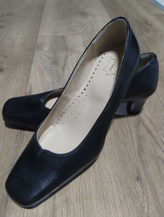 Damskie buty wyjściowe,nowe