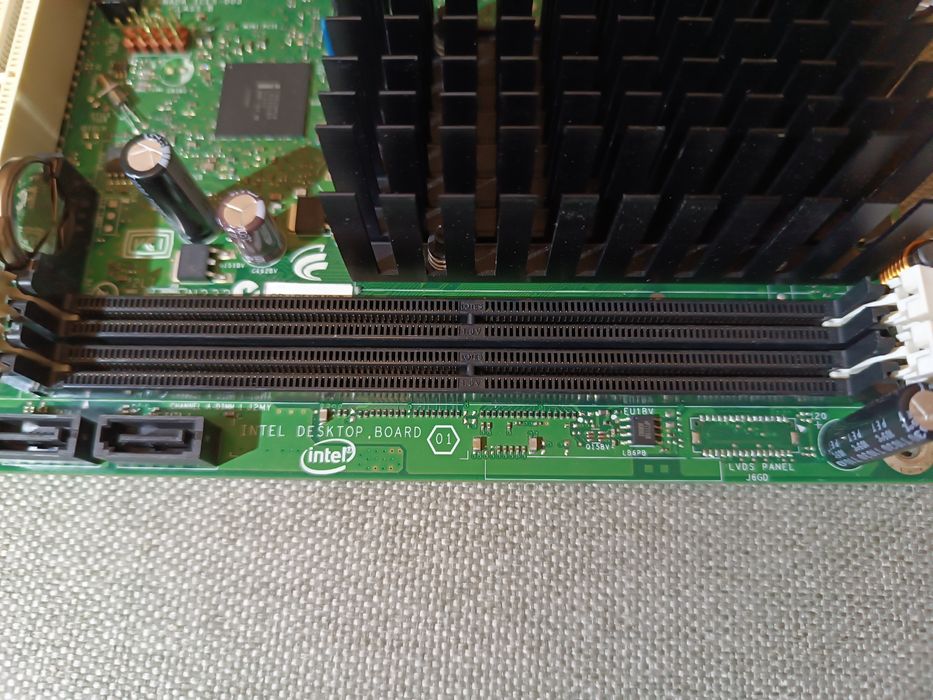 МB + CPU - Intel D510MO + Intel Atom D510 DDR2