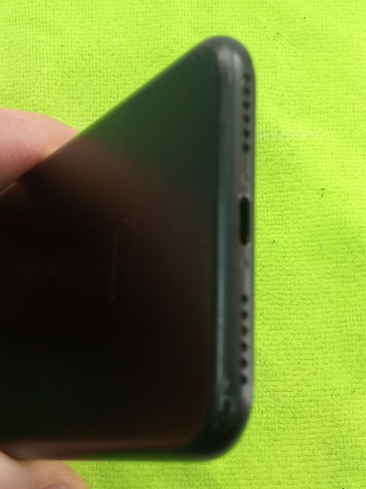 Apple iPhone 7 "32Gb/86%"