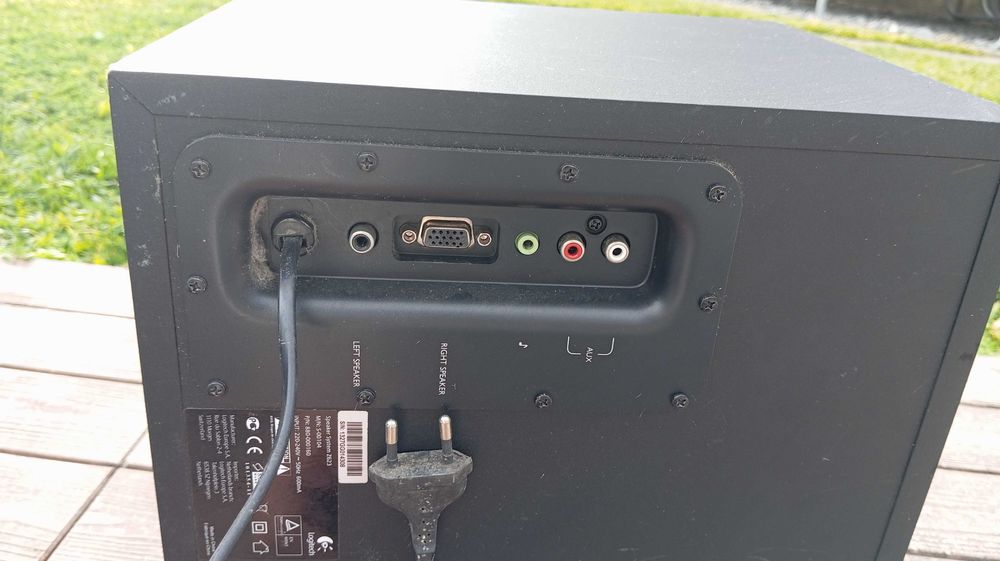 Colunas Hi-Fi Sony SS-NX1 em bom estado
